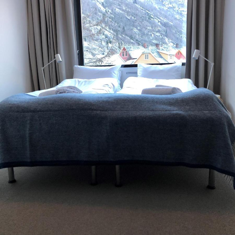 Lindstrom Hotel Lærdalsøyri Екстериор снимка